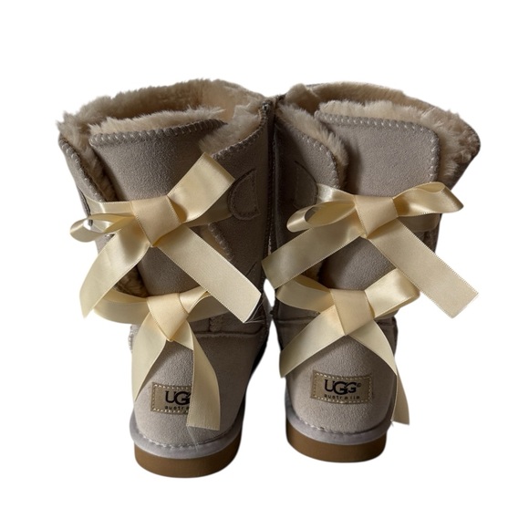 UGG Women's Bailey Bow II Boots - Picture 1 of 5